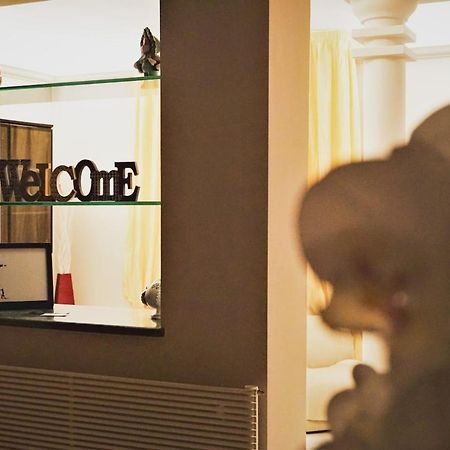 モンテスカリオーゾ Casa De Amicis 18 Bed & Breakfast エクステリア 写真