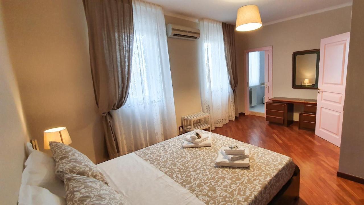 モンテスカリオーゾ Casa De Amicis 18 Bed & Breakfast エクステリア 写真