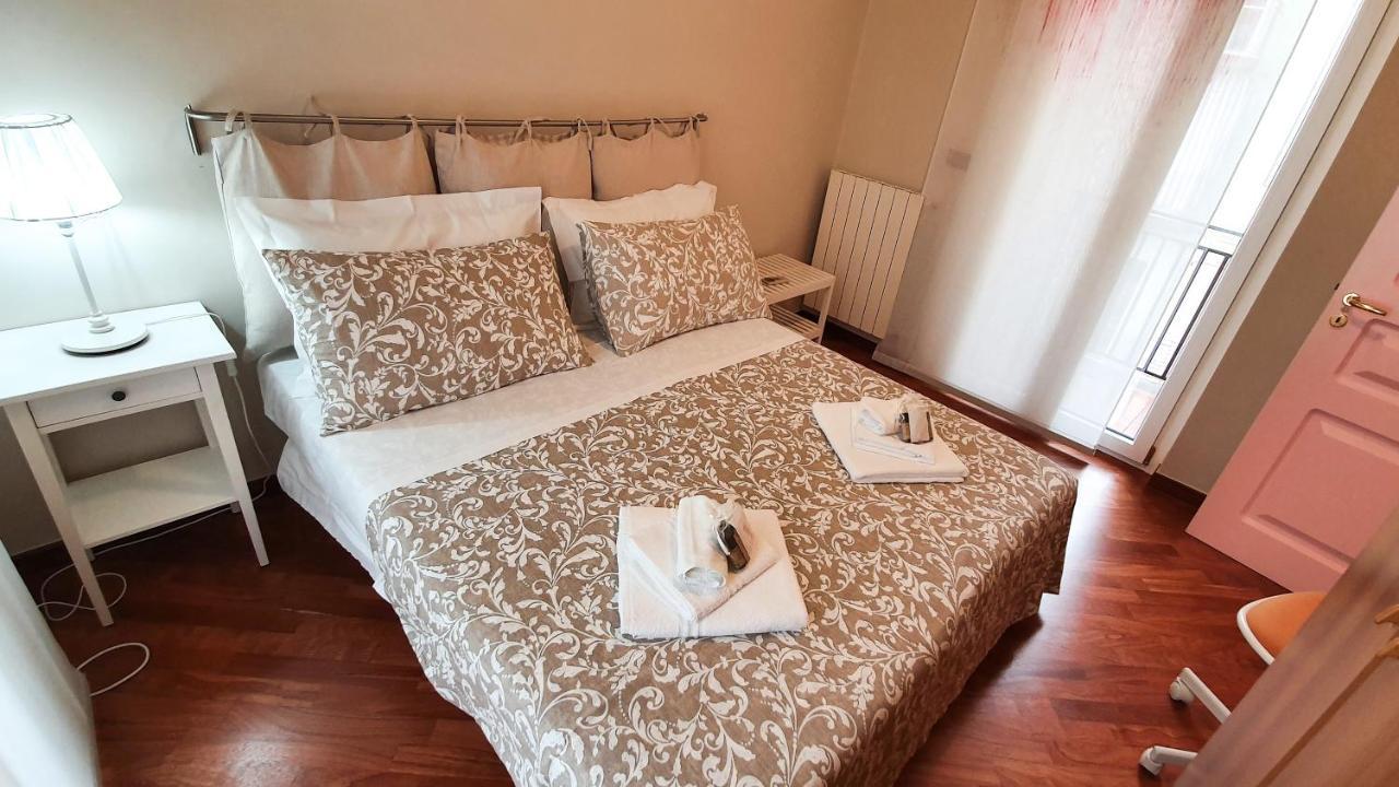 モンテスカリオーゾ Casa De Amicis 18 Bed & Breakfast エクステリア 写真